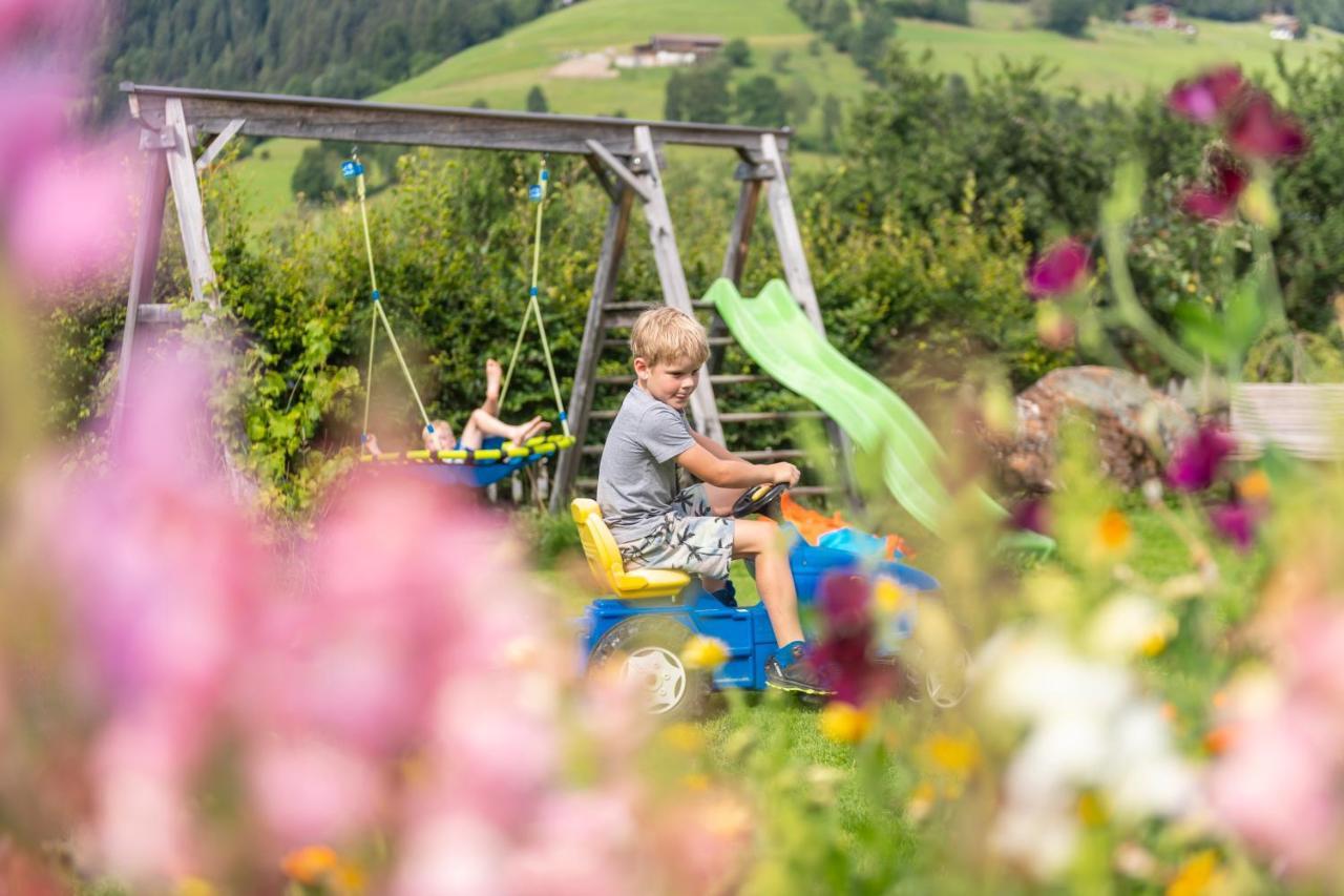 Hartlhof Urlaub Am Baby- Und Kinderbauernhof Villa Niederau Eksteriør billede