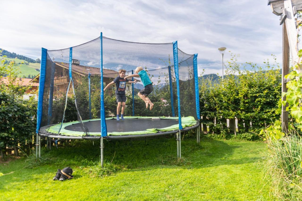 Hartlhof Urlaub Am Baby- Und Kinderbauernhof Villa Niederau Eksteriør billede