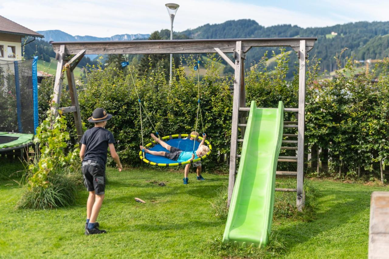 Hartlhof Urlaub Am Baby- Und Kinderbauernhof Villa Niederau Eksteriør billede